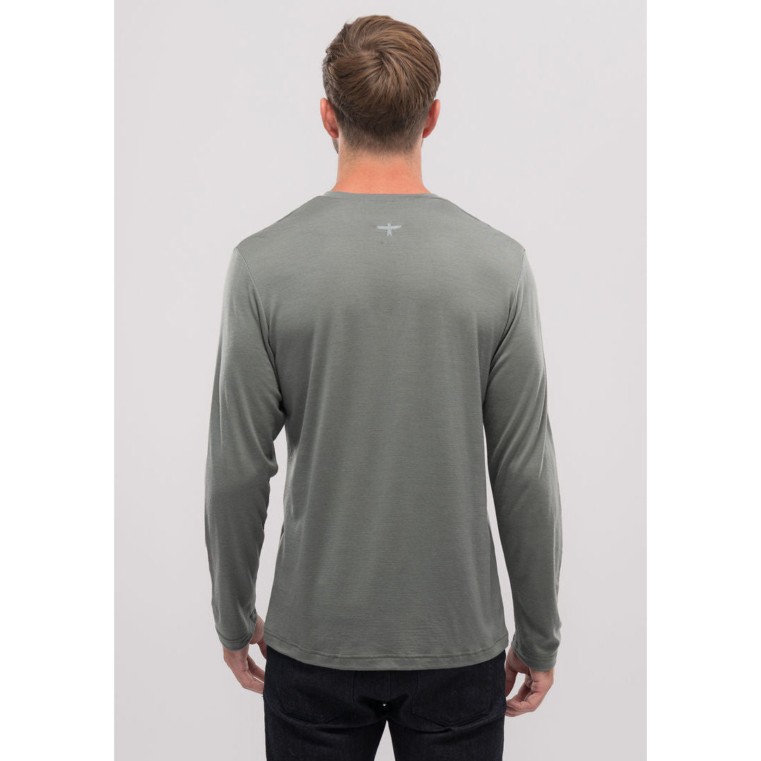 Untouched World Mens Classic Mountainsilk Crew