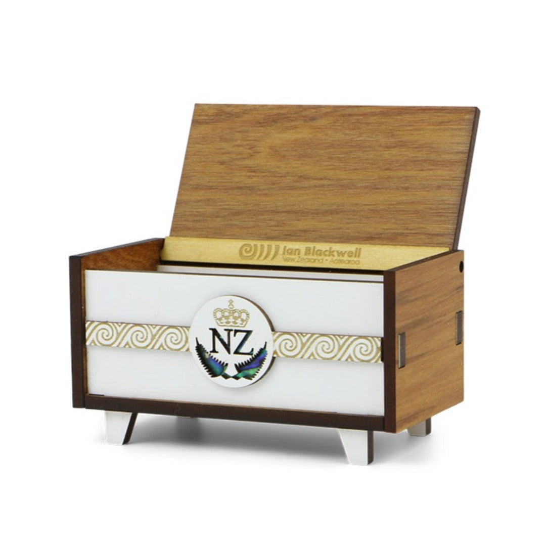 Pop Icon NZ Fern Rimu Box Medium