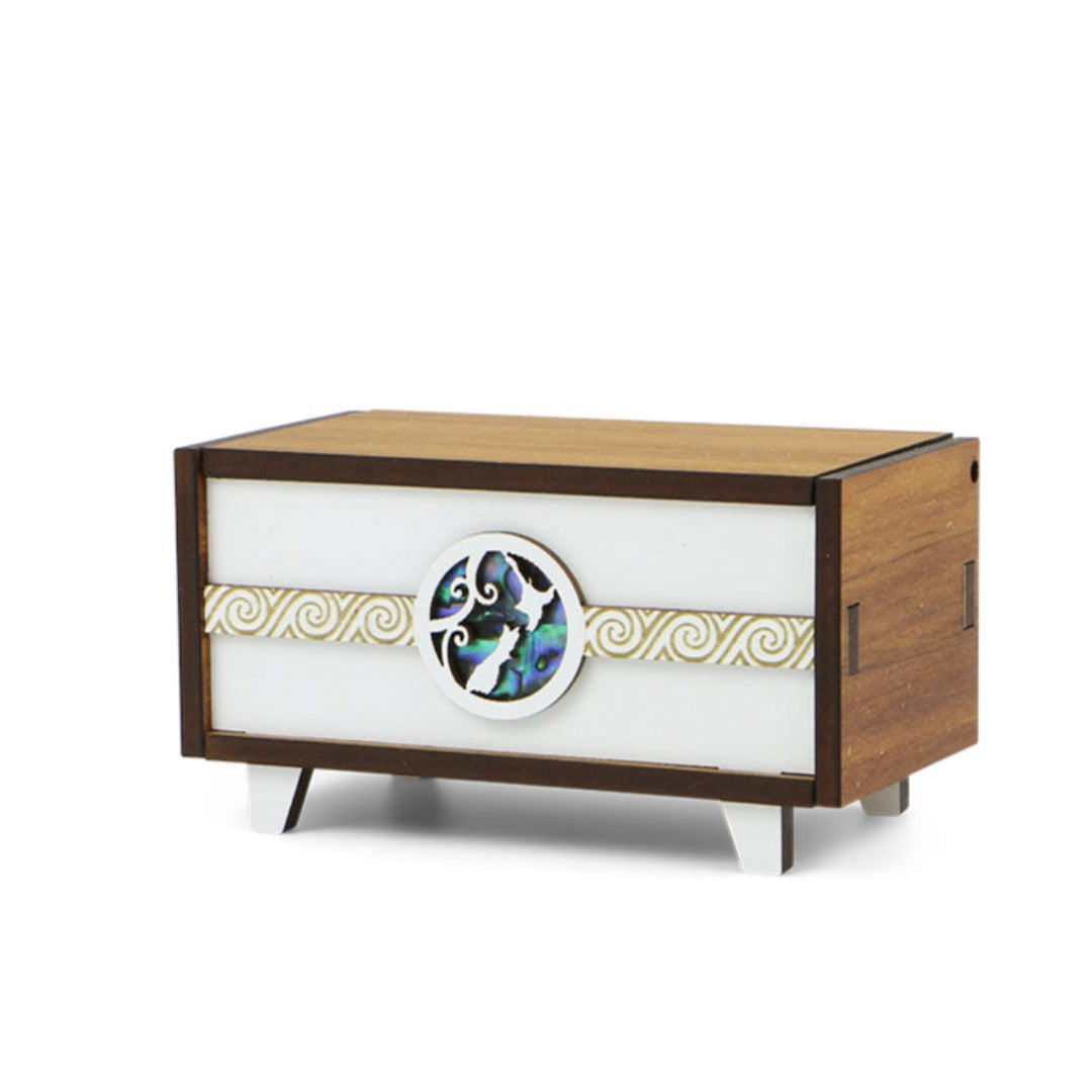 Pop Icon NZ Map Rimu Box Medium