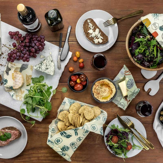 Honeywrap Reusable Food Wrap - Medium Table