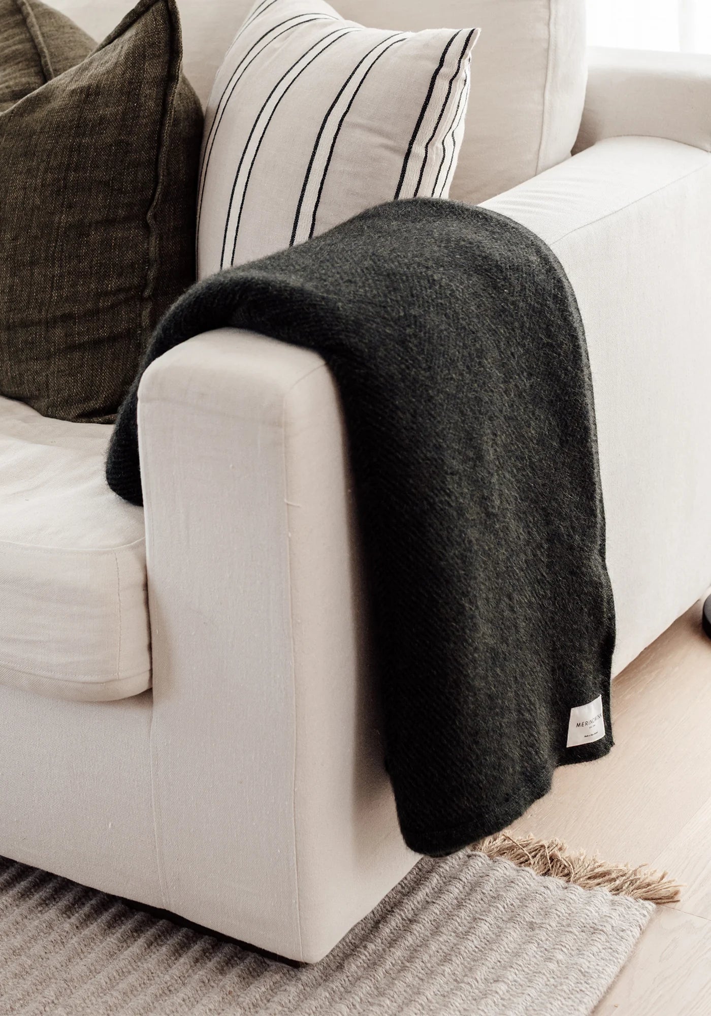 Merinomink Hermitage Throw