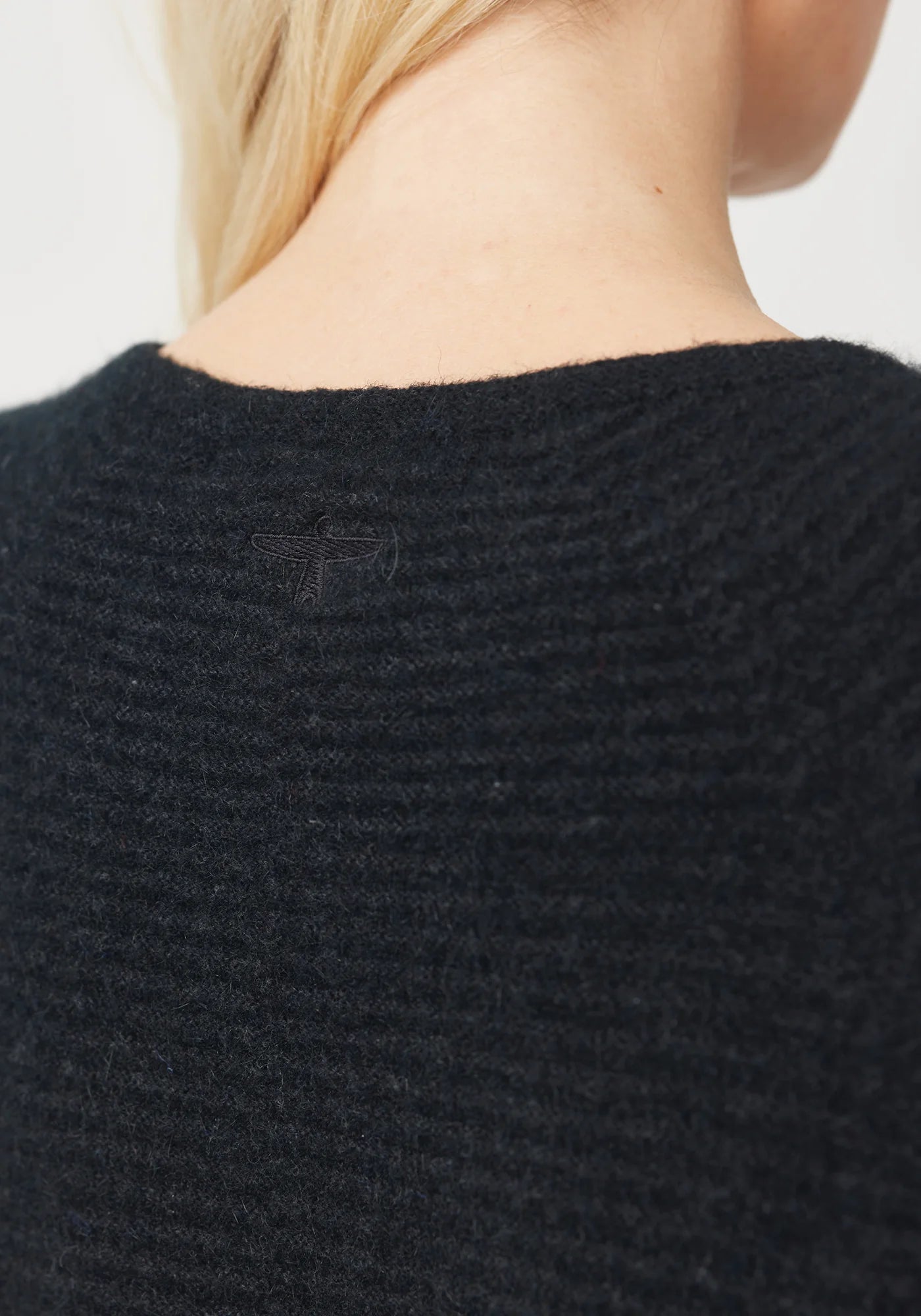 Untouched World Women's Nova Crew