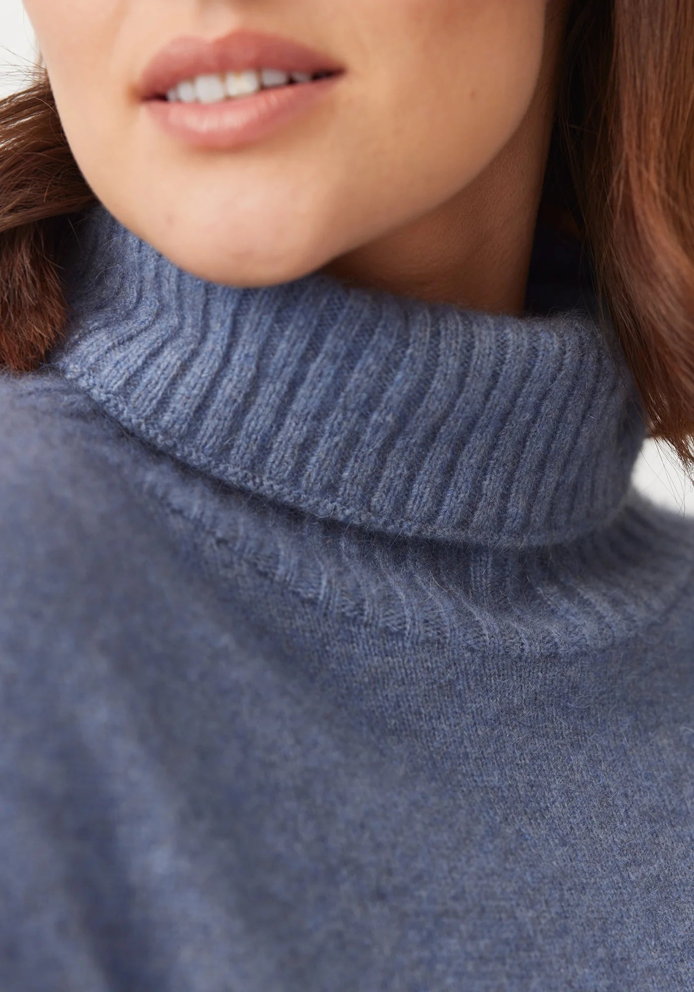 Untouched World Women's Air Cape Sweater