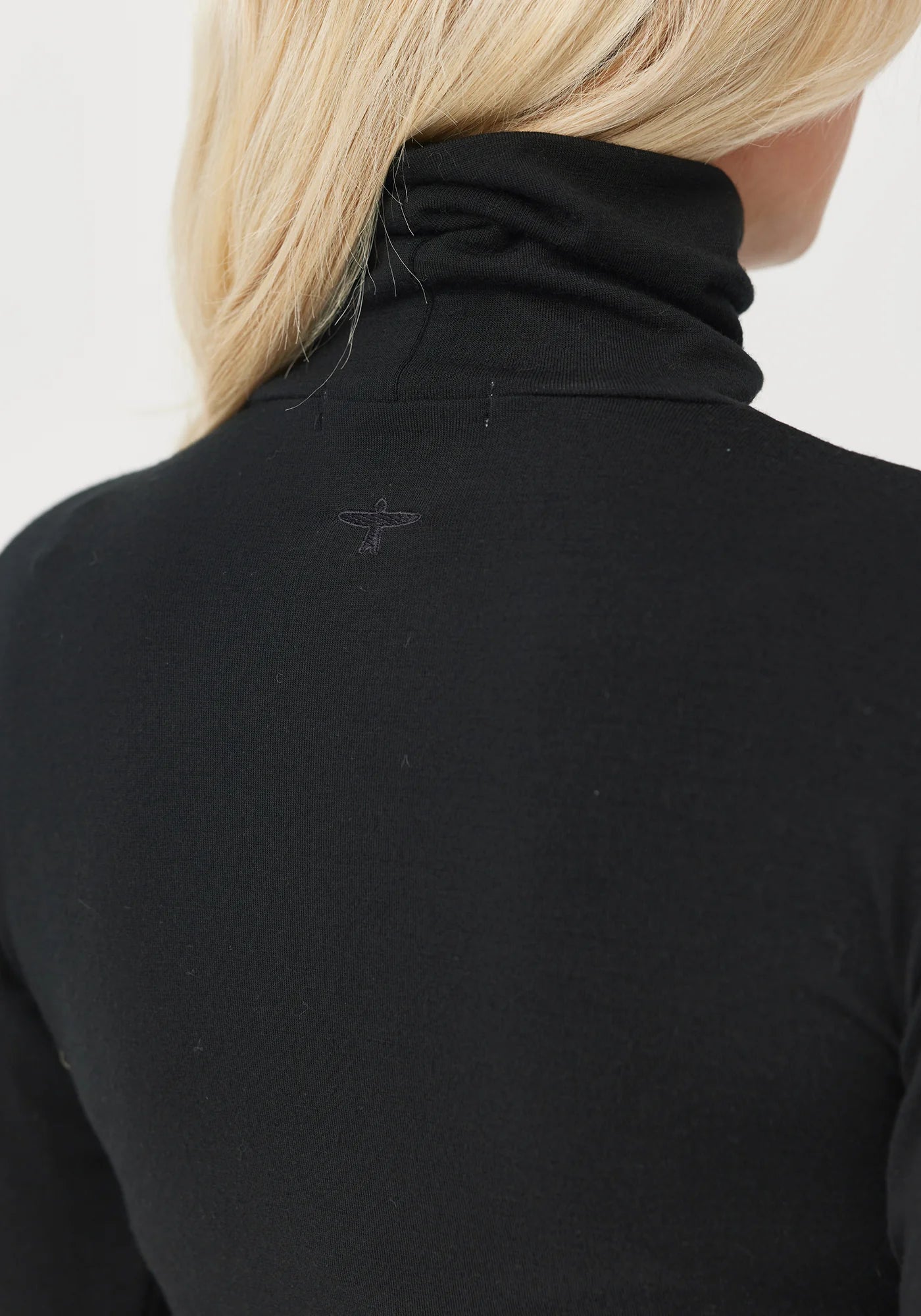 Untouched World Mountainsilk Classic Roll Neck