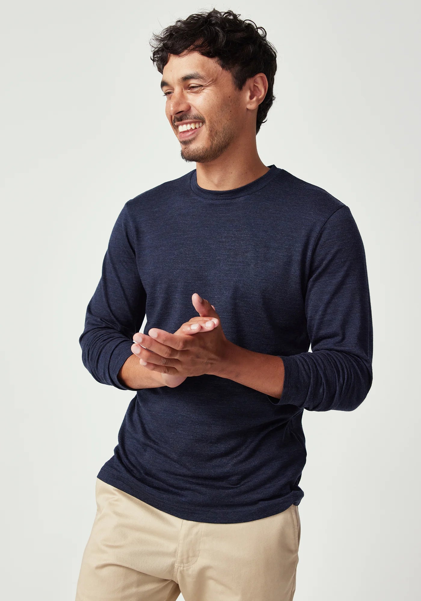 Untouched World Mens Classic Mountainsilk Crew